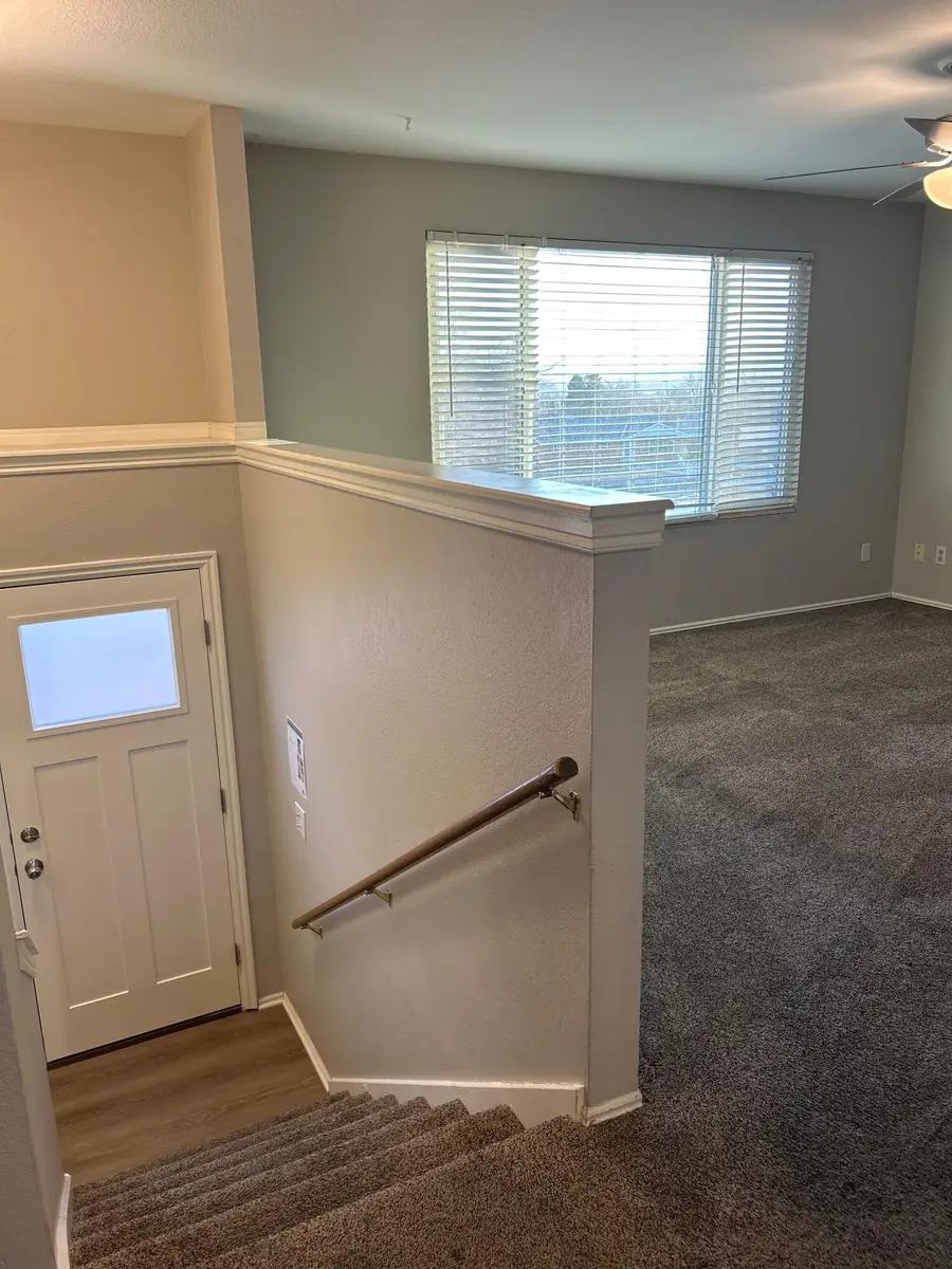 305 E Pectol St, Washington, UT 84780 - Image #2