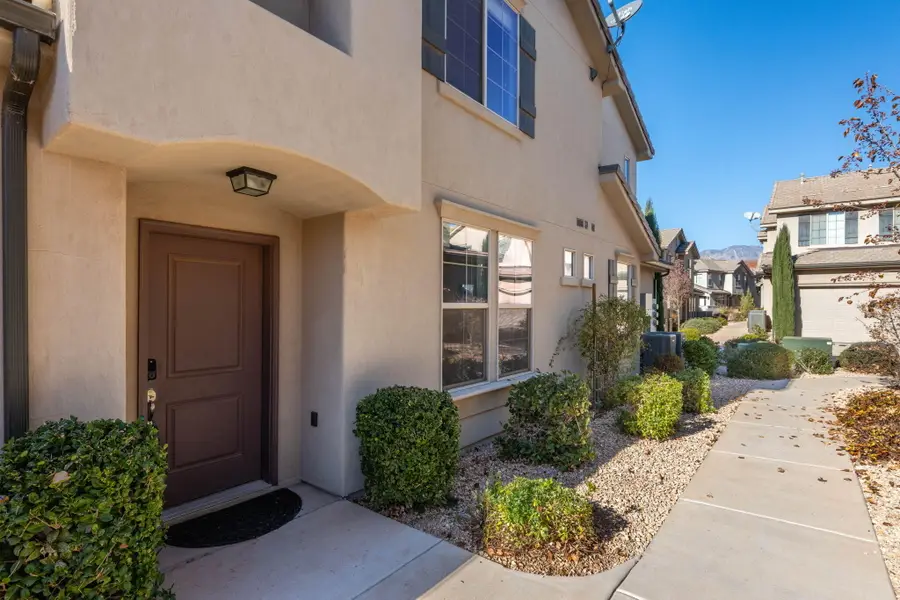 1914 E Fiesta Ln, Washington, UT 84780 - Image #3