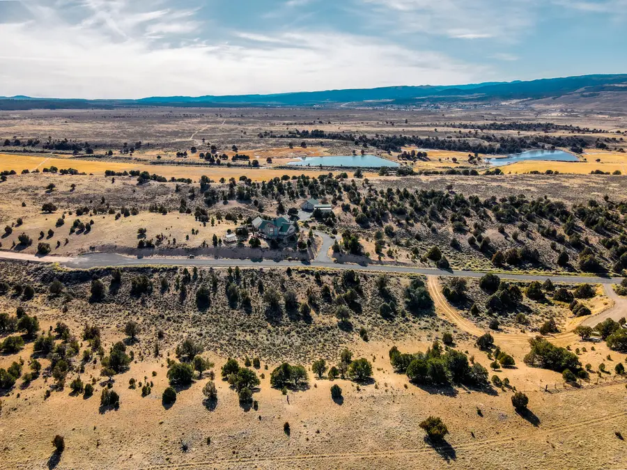 1775 E Eagle Ridge Cir, Hatch, UT 84735 - Image #3