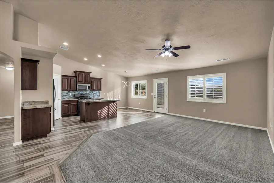 904 N 300 W, Hurricane, UT 84737 - Image #3