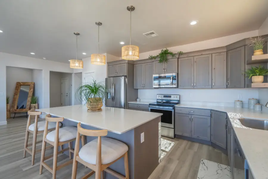 1019 W Jonathon Dr, Washington, UT 84780 - Image #3