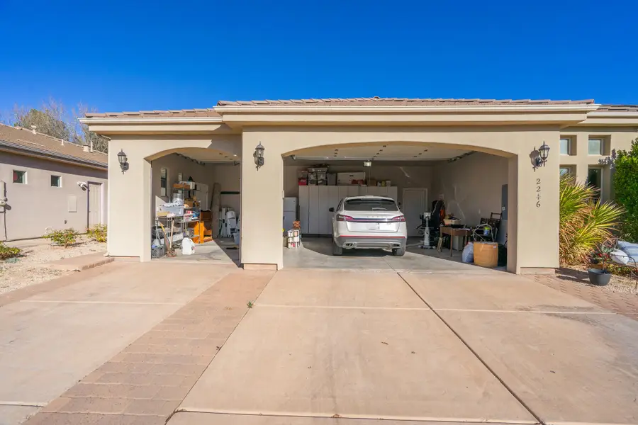 2246 W Sonoma Ln, Saint George, UT 84770 - Image #3