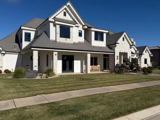 2275 E Meadow Valley Ln, Saint George, UT 84790 - Image #1