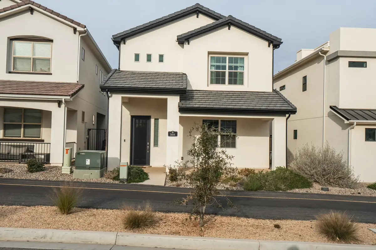 5664 S Carnelian Parkway, Saint George, UT 84790 - Image #1