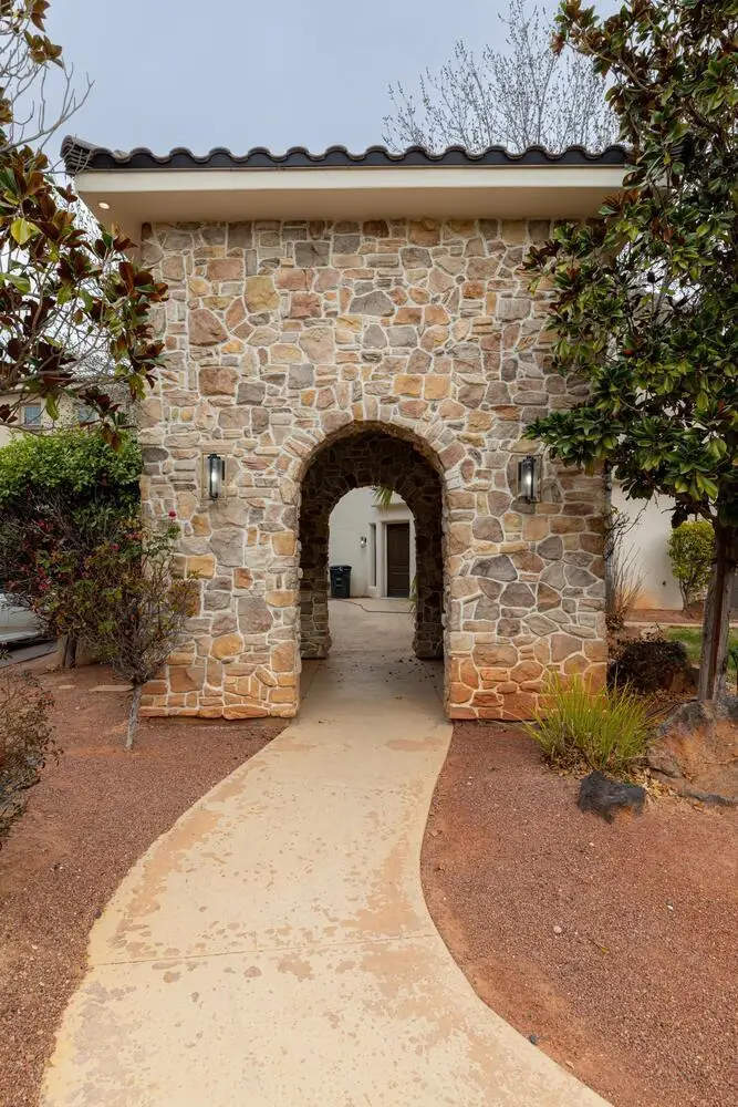 470 N Country Ln #6, Santa Clara, UT 84765 - #3