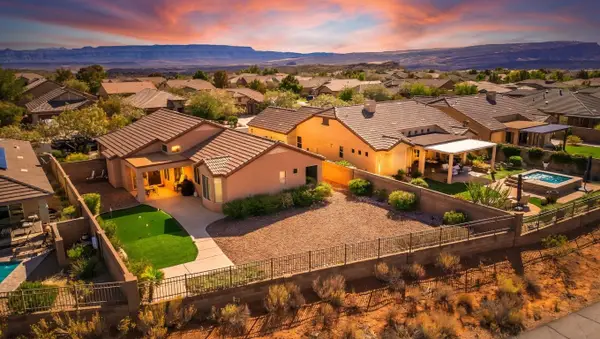 1163 N Crown King Ave, Washington, UT 84780