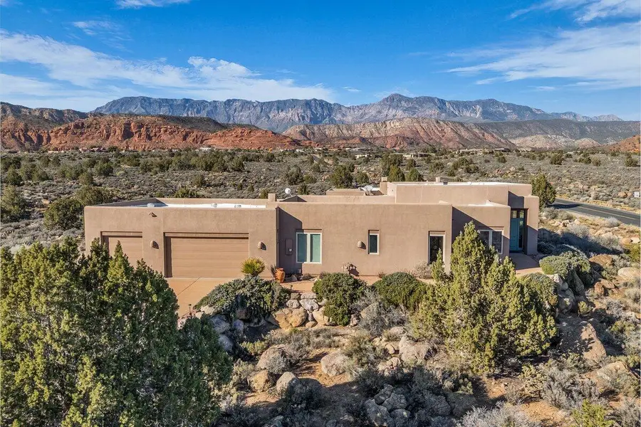 451 W Silver Reef Rd, Leeds, UT 84746 - Image #2