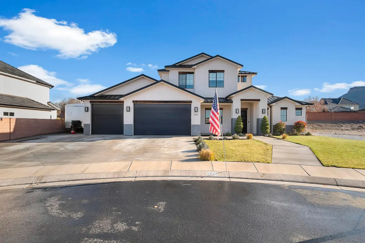 2819 E Briarwood Dr, Saint George, UT 84790 - Image #1