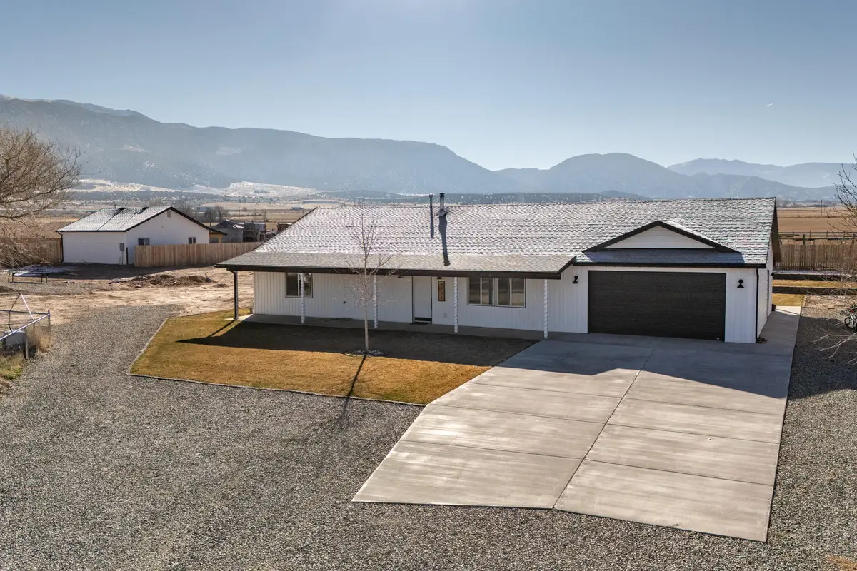 4236 N Maple Cir, Enoch, UT 84721 - #1