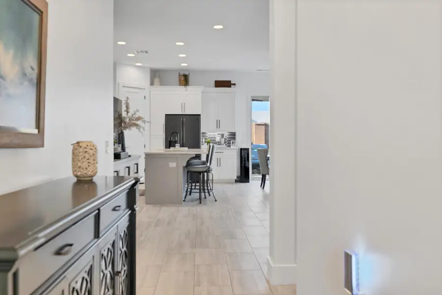 1179 W Graham Dr, Saint George, UT 84790 - #3
