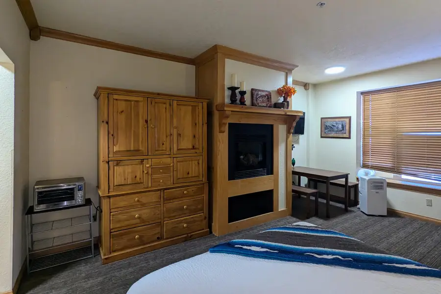 223 Hunter Ridge Rd #E305, Brian Head, UT 84719 - Image #2