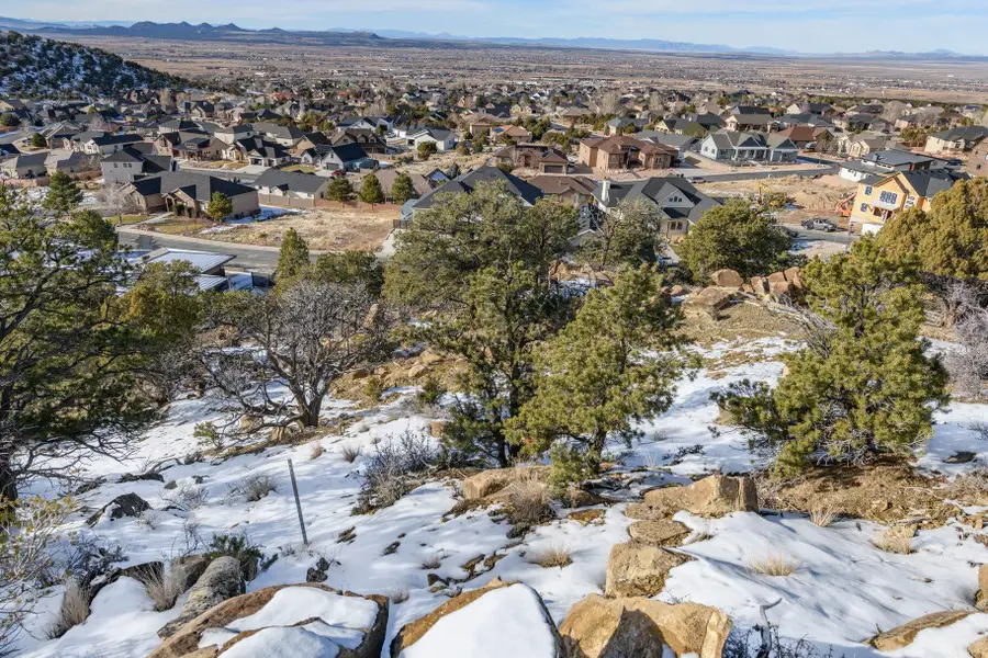 1960 N Mahogany Cir, Cedar City, UT 84721 - Image #3