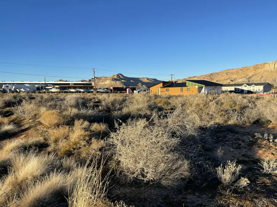 1020 S Independence Way, Big Water, UT 84741 - Image #3