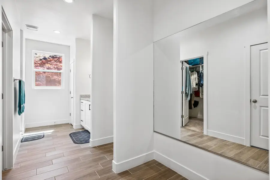 438 N Stone Mountain Dr #17, Saint George, UT 84770 - Image #3