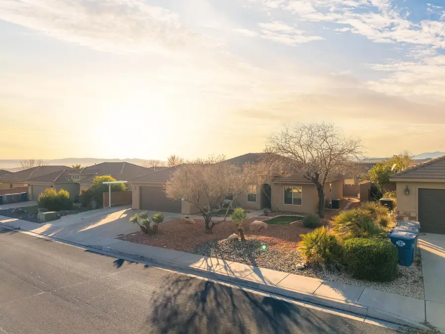 981 N Painted Cloud Place, Washington, UT 84780 - Image #3