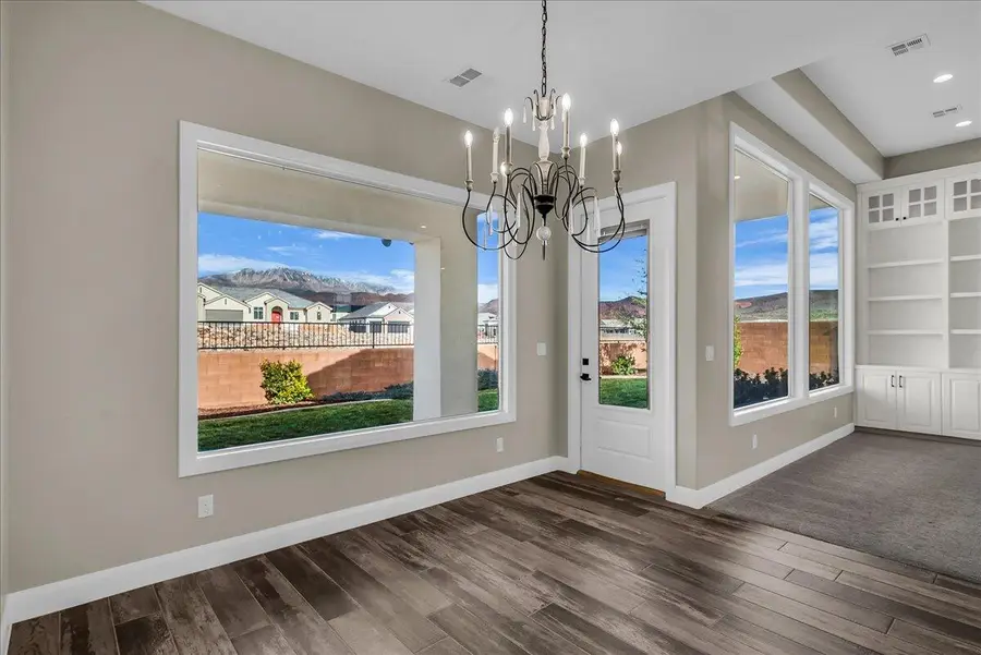 738 W Osprey Dr, Washington, UT 84780 - Image #3