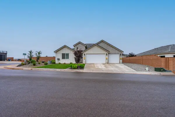 4846 S Resolution Dr, Washington, UT 84780