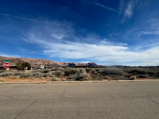 E Cactus Dr, Apple Valley, UT 84737 - Image #2