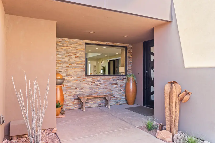 723 N Yucca Ct, Ivins, UT 84738 - Image #3