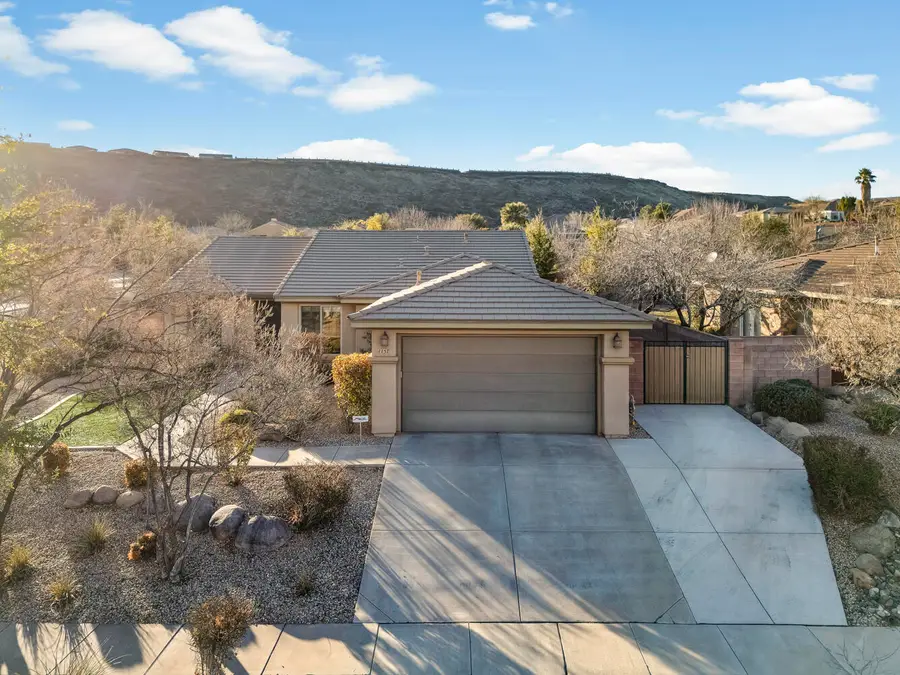 1757 N Summerhill Cir, Washington, UT 84780 - Image #3