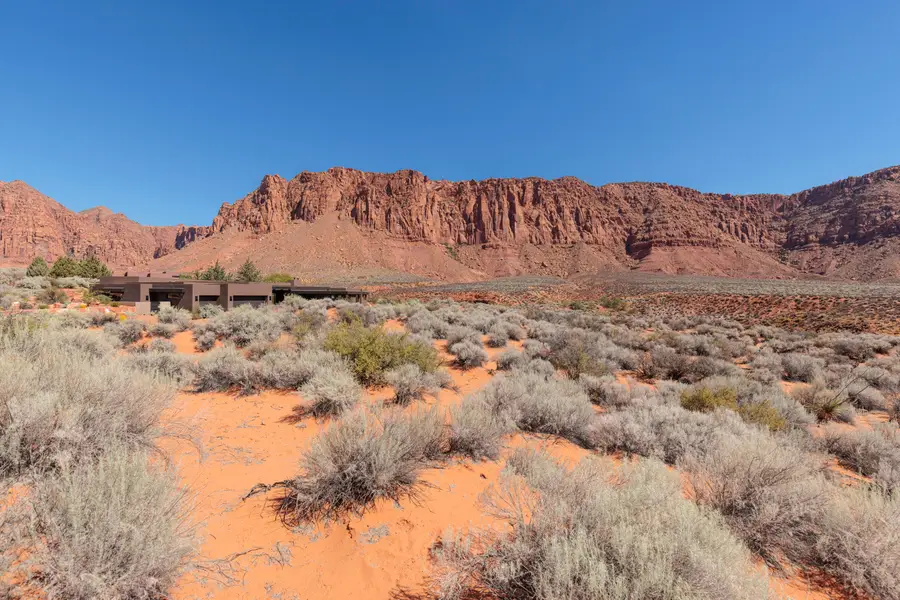 815 W Kumo Ct, Ivins, UT 84738 - Image #3