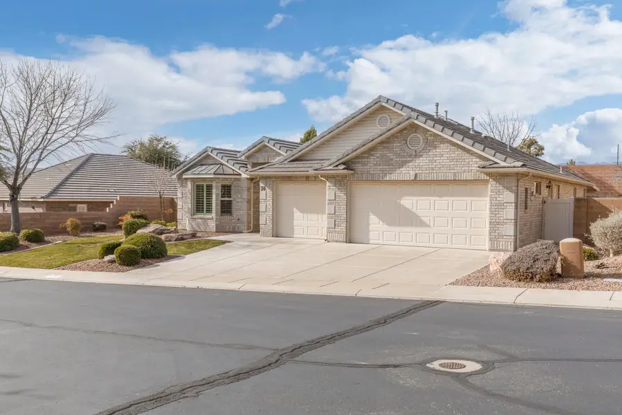 1730 W Stonebridge Drive, #20 Dr, Saint George, UT 84770 - Image #3