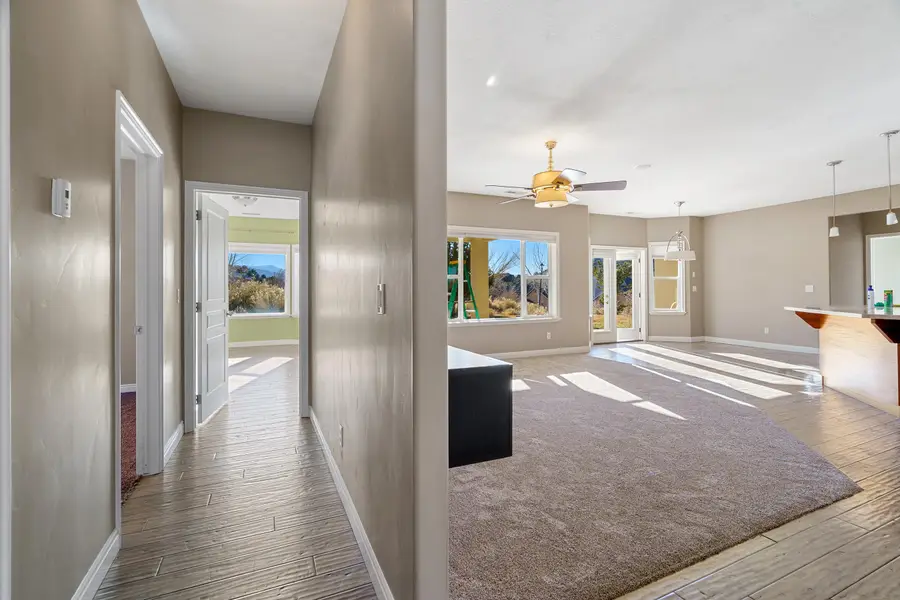 486 E Hillview Dr, Cedar City, UT 84721 - #3