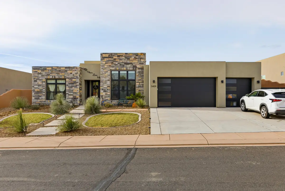 5409 W Copper Cliffs Way, Hurricane, UT 84737 - Image #1