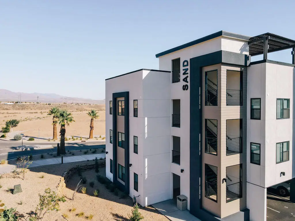 961 W Akoya Pearl Rd #201, Saint George, UT 84790 - Image #1