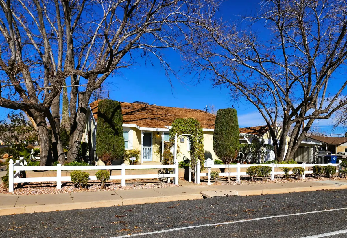 105 E 300 S, Saint George, UT 84770 - Image #1