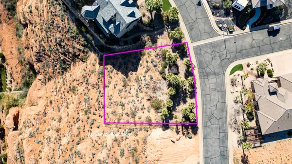 68 N Lions Head Dr, Washington, UT 84780