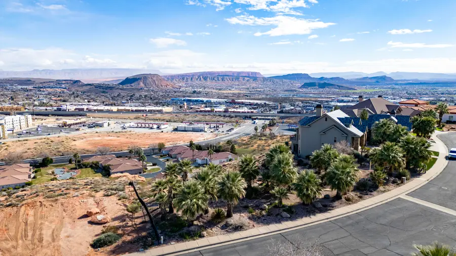 68 N Lions Head Dr, Washington, UT 84780 - Image #3