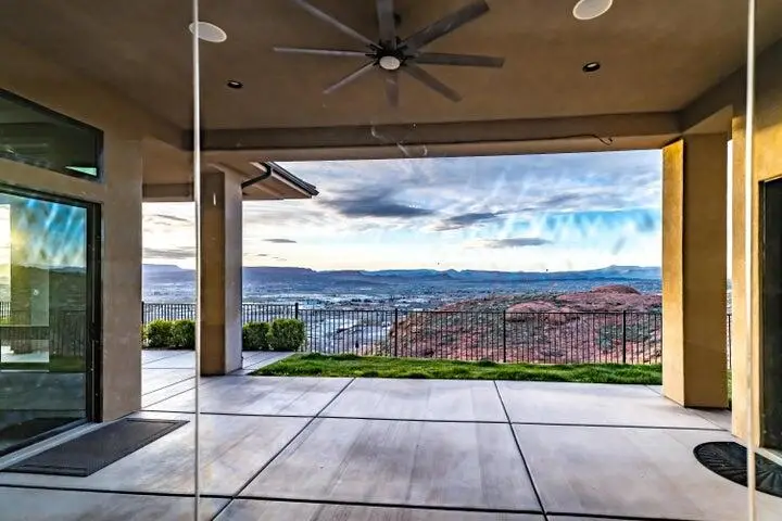 59 S Angels Landing Dr, Washington, UT 84780 - Image #1