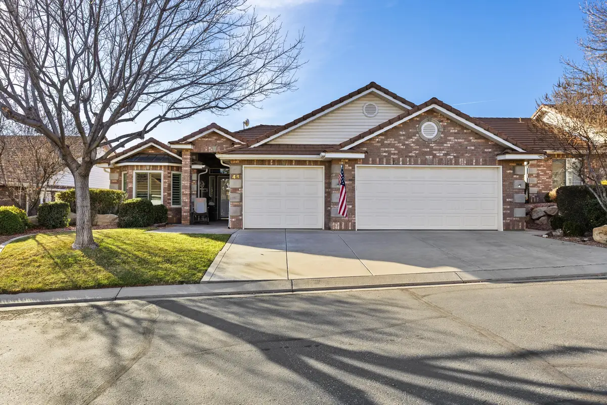 145 N Mall Dr #44, Saint George, UT 84790 - Image #1