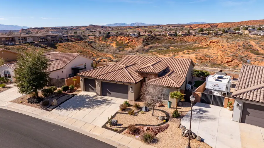 687 N Millcreek Springs Dr, Washington, UT 84780 - Image #3