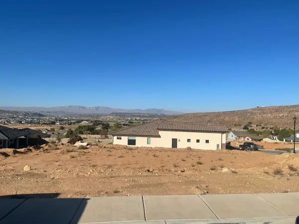 2604 Desparado Dr, Washington, UT 84780