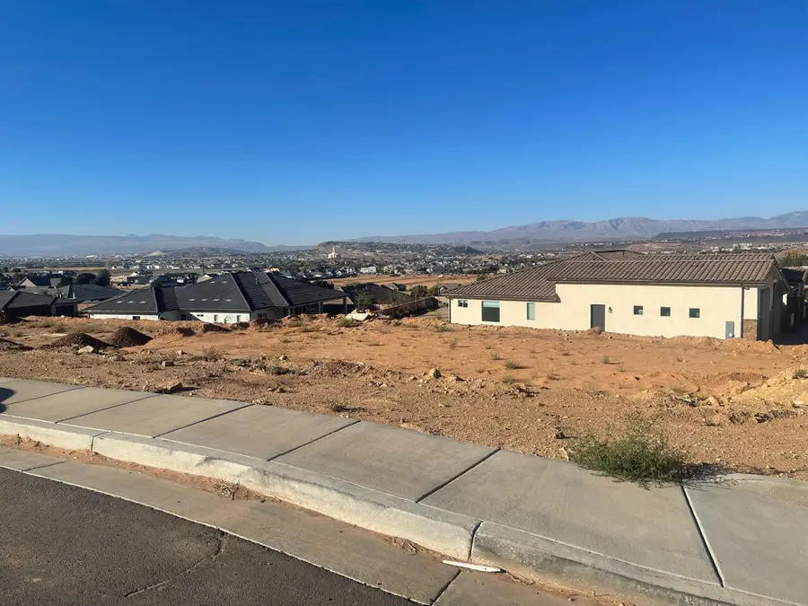 2604 Desparado Dr, Washington, UT 84780 - Image #2