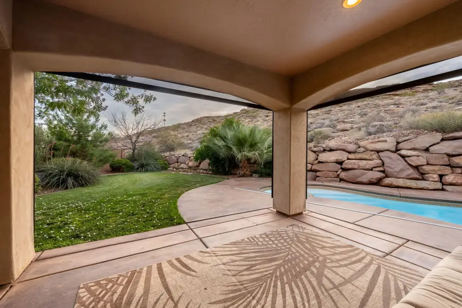 1752 S 2760 E Cir, Saint George, UT 84790 - #3