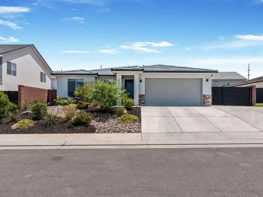 4589 S Sophia Ln, Washington, UT 84780 - Image #1