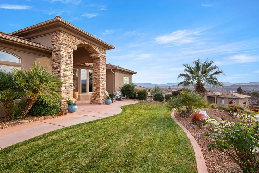1654 N Starling Cir, Saint George, UT 84770 - #3