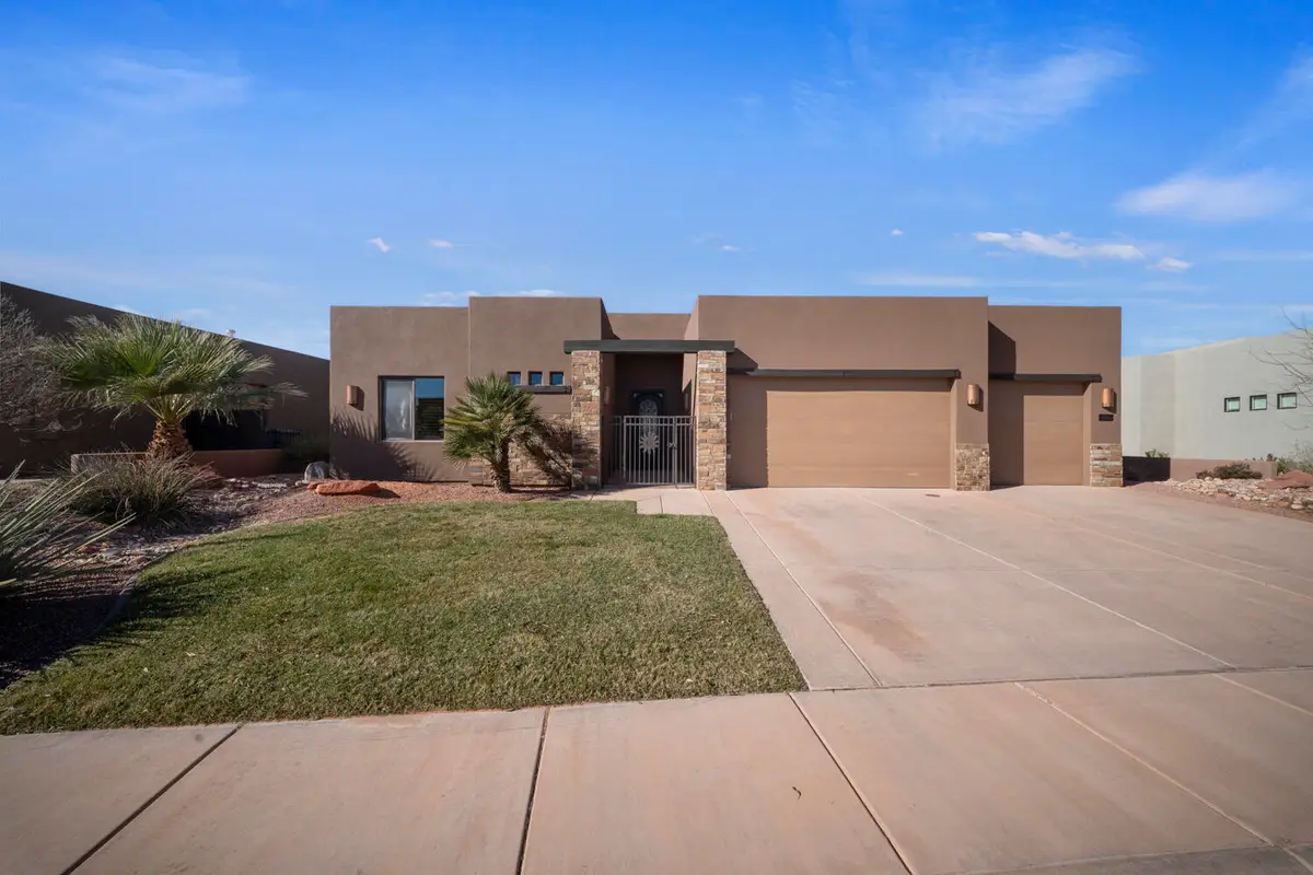 3286 S Red Rock Way, Hurricane, UT 84737 - Image #1