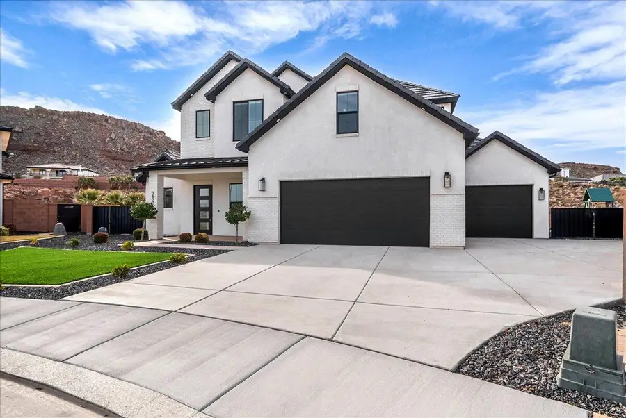 3827 S Jessamine Cir, Saint George, UT 84790 - Image #2