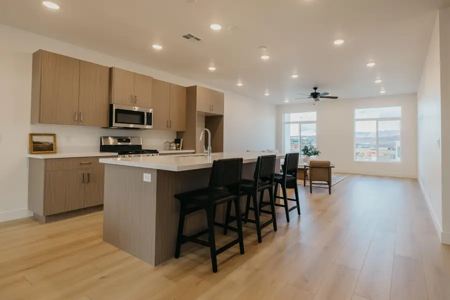 2759 W Becco Creek Trail #16, Saint George, UT 84770 - Image #2