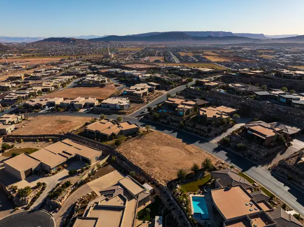 Cobalt Dr, St George, UT 84790