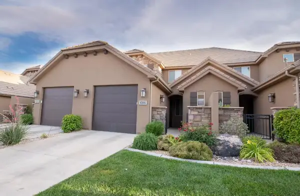 4206 E Torrey Pines Dr, Washington, UT 84780