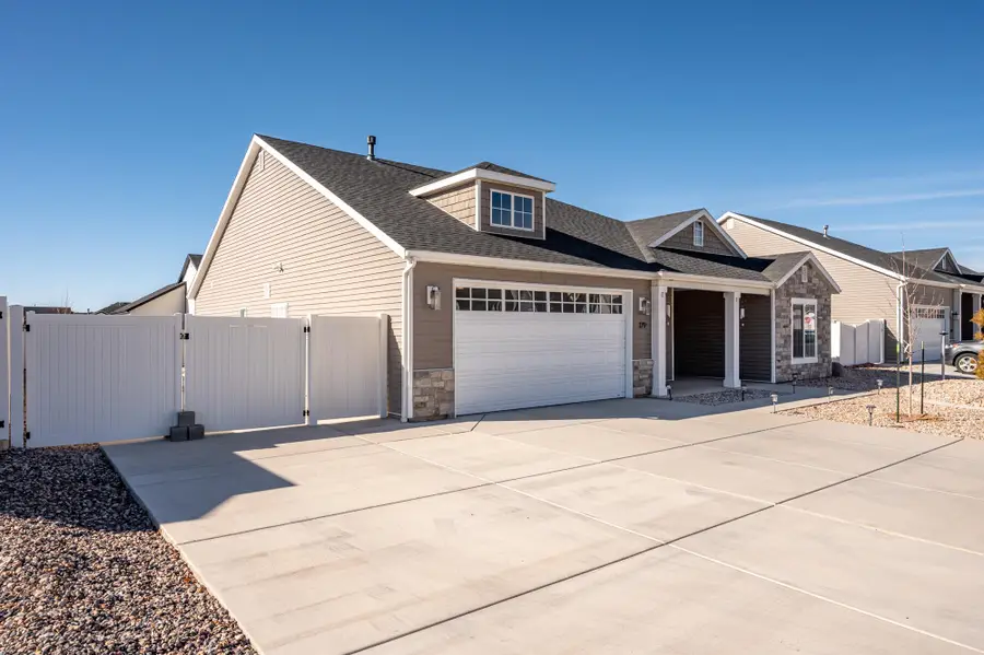 179 N Castle Dr, Cedar City, UT 84720 - Image #3