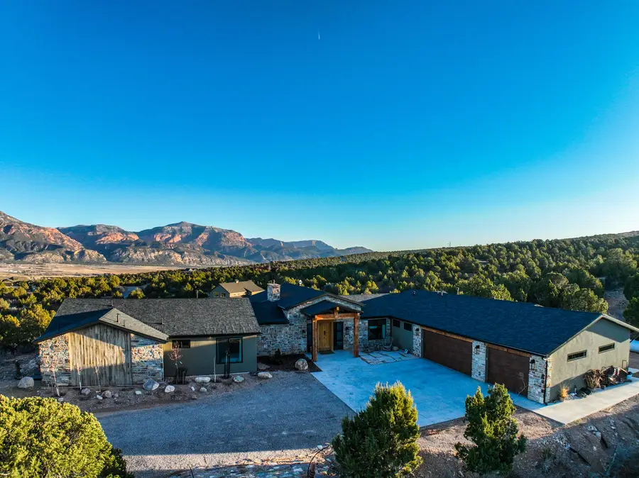 6688 Bareback Rd, Cedar City, UT 84720 - Image #3