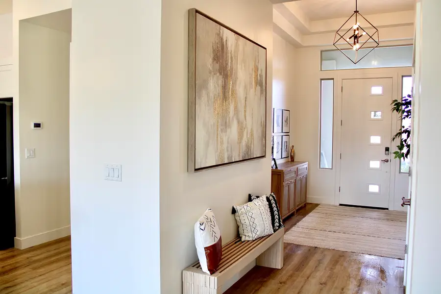 2112 E Honeycomb Dr, Saint George, UT 84790 - Image #3