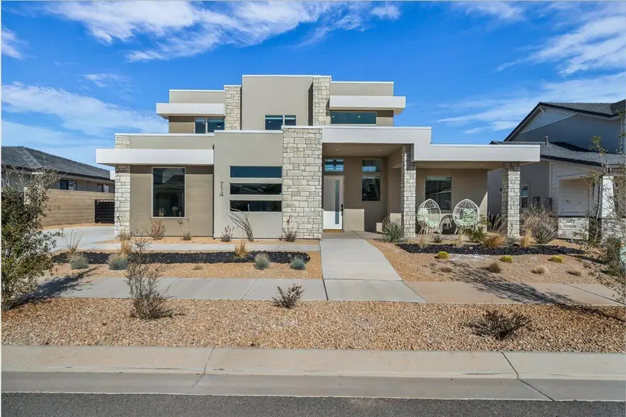 714 W Juniper Hill Dr #220, Saint George, UT 84790 - Image #2