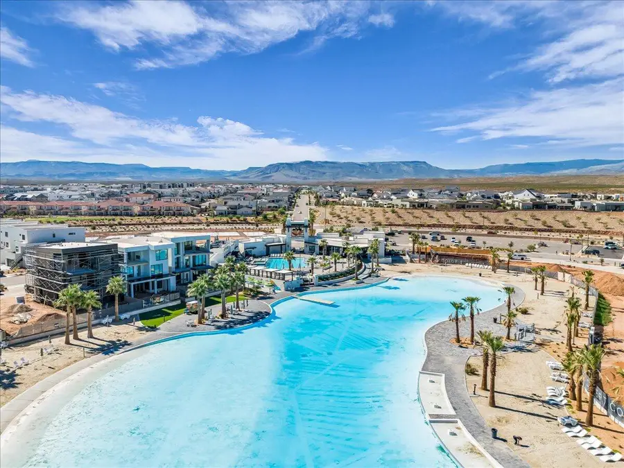 714 W Juniper Hill Dr #220, Saint George, UT 84790 - Image #3